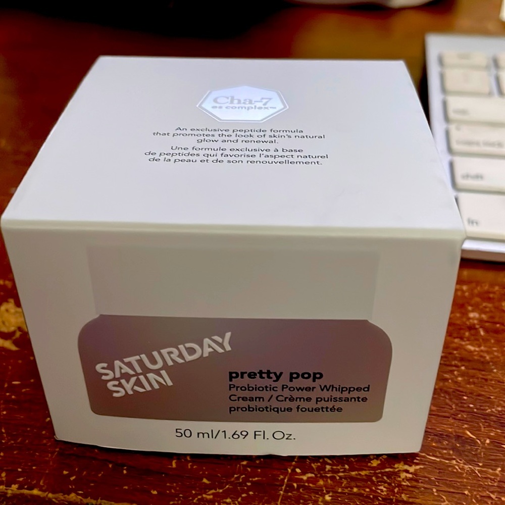 Saturday skin pretty pop probiotic power whipped moisturizer cream